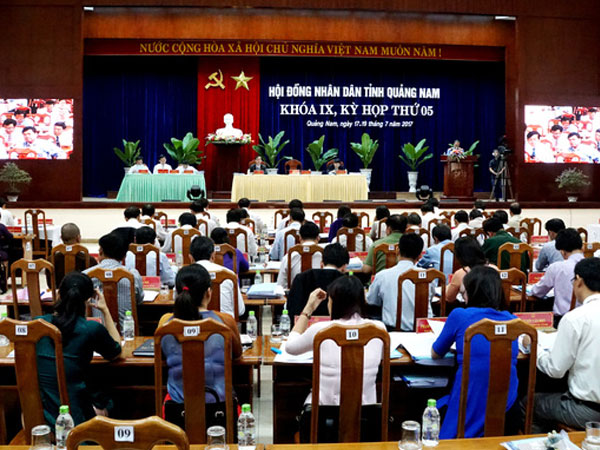 Ô tô tiêu thụ chậm, Quảng Nam hụt thu hàng ngàn tỷ đồng