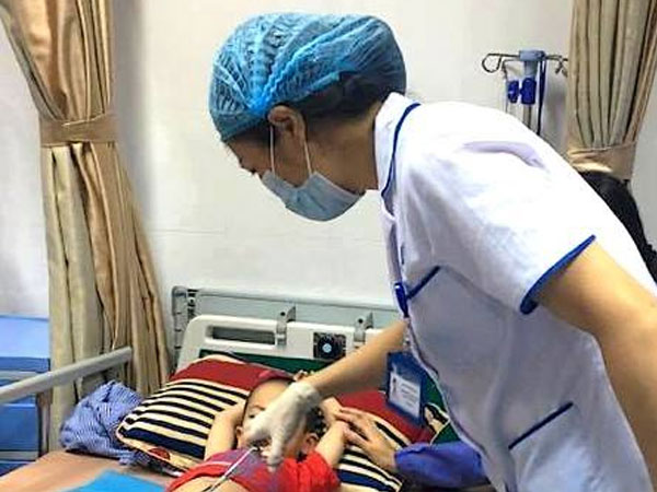 Bộ Y tế truy nguyên nhân hàng chục bé trai Hưng Yên bị sùi mào gà