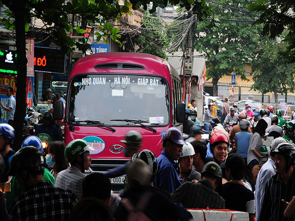 Chuyển 53 nốt xe Ninh Bình: Hà Nội tạo điều kiện gì cho nhà xe?