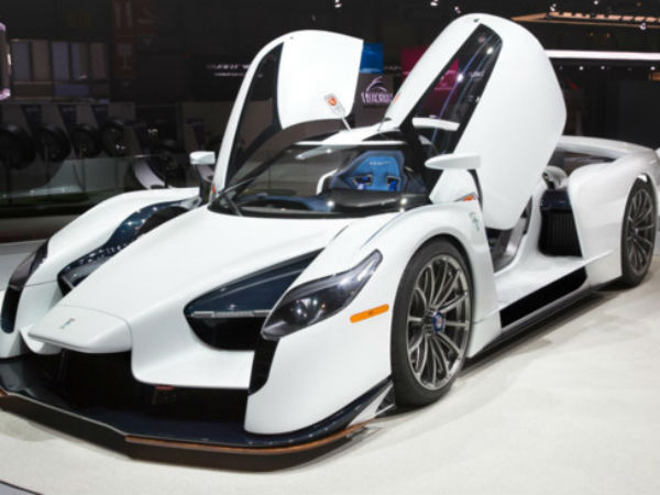 Glickenhaus SCG003 - hypercar lạ giá 2 triệu USD
