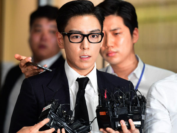 Hôm nay T.O.P (Big Bang) đã nhận mức án chính thức vì tội sử dụng cần sa