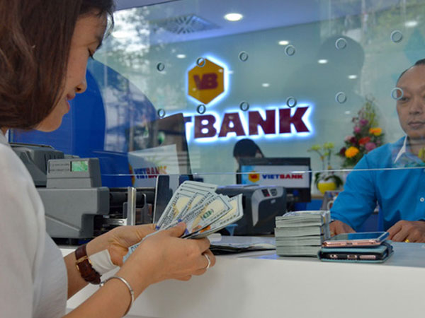 Huy động USD bằng cách nào?