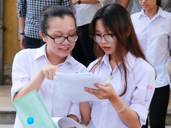 Năm 2018 bỏ điểm sàn: Trường nào hưởng lợi?