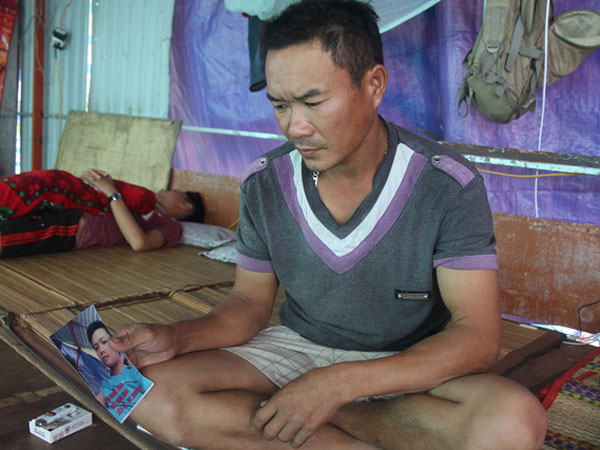 Tìm con trai mất tích, bố nhận được điện thoại đòi tiền từ kẻ lạ ở tận Campuchia
