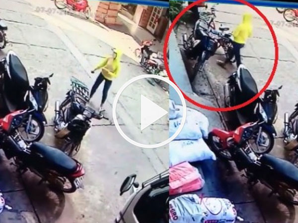 Clip: "Nữ quái" thản nhiên trộm xe ngay giữa phố