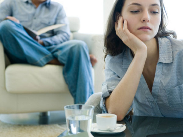 Tôi chán người chồng suốt ngày tìm gái để "qua đường"