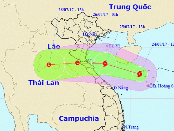 Nghệ An cấm biển, hoãn họp để chống bão số 4