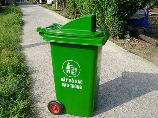 Truy bắt tên "đạo chích" vận chuyển đồ ăn cắp bằng thùng rác