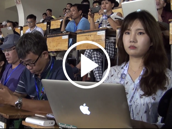 Video Phóng viên xinh đẹp như Lưu Diệc Phi nói gì về Việt Nam?