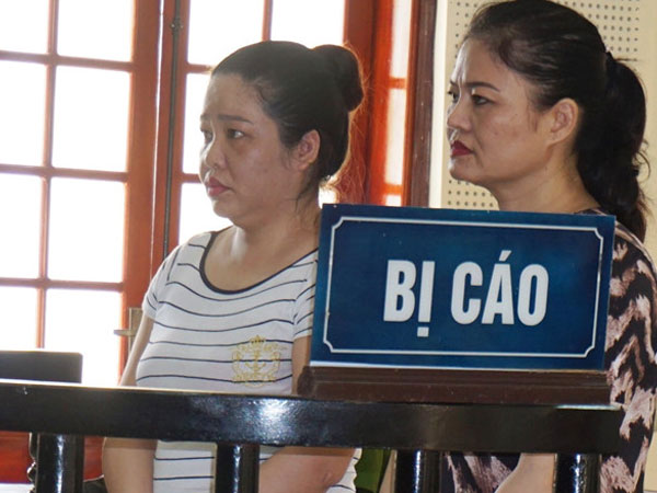 "Nữ quái" tham gia vụ buôn gần 5 kg ma túy ngất xỉu