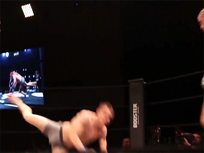 Sự kiện MMA tại Serbia: Ẩu đả sau cú đá gây tranh cãi