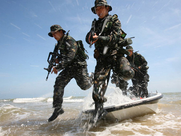 Ảnh: Lính đặc nhiệm Trung Quốc được huấn luyện như thế nào?