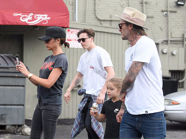 Gia đình David Beckham vui vẻ xuất hiện sau tin đồn hôn nhân rạn nứt