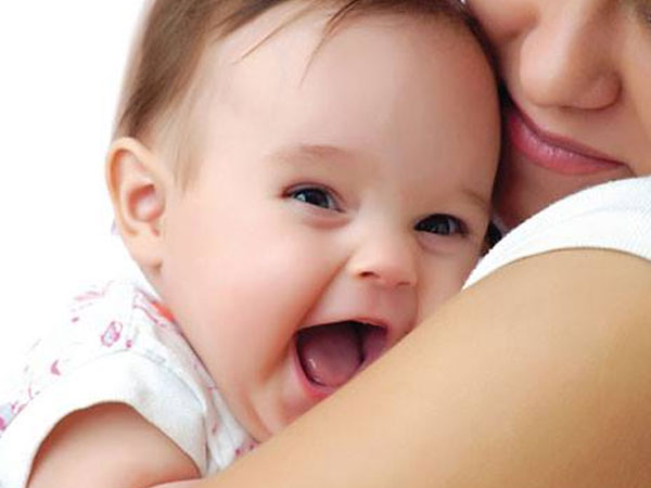 “5 phút thủ thỉ” và “cái ôm 8 giây” - hai cách dạy con ngoan được nhiều cha mẹ Nhật áp dụng