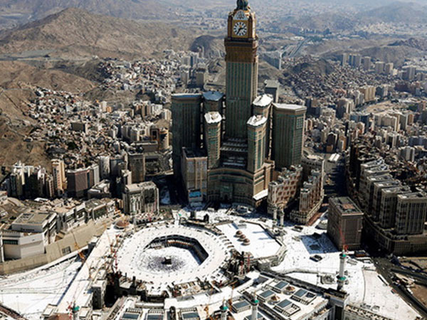 Thánh địa Hồi giáo Mecca suýt bị tấn công tên lửa từ Yemen