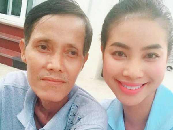 Bố Phạm Hương qua đời sau thời gian dài chống chọi với bệnh tật