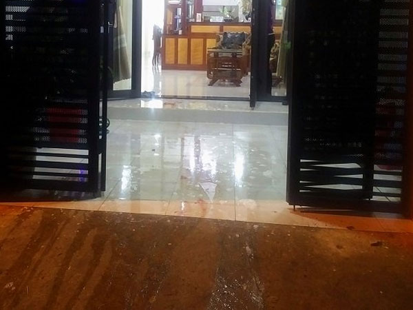 Giang hồ truy sát cả gia đình, 1 người bị bắn chết