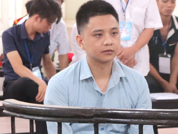 Vị khách ăn phở, uống bia không trả tiền lĩnh 15 năm tù