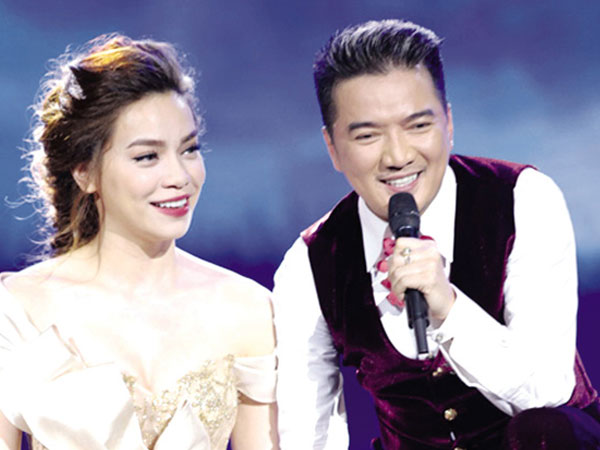 Đàm Vĩnh Hưng đang biến mình thành “bà tám” showbiz?