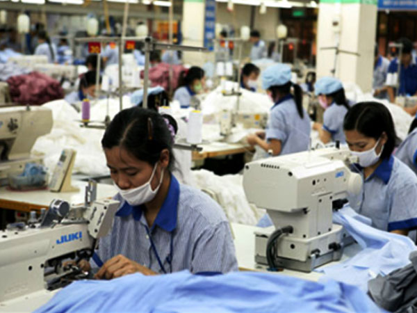 Tính lương hưu mới, thất nghiệp ở tuổi 35, chưa chốt lương tối thiểu 2018…