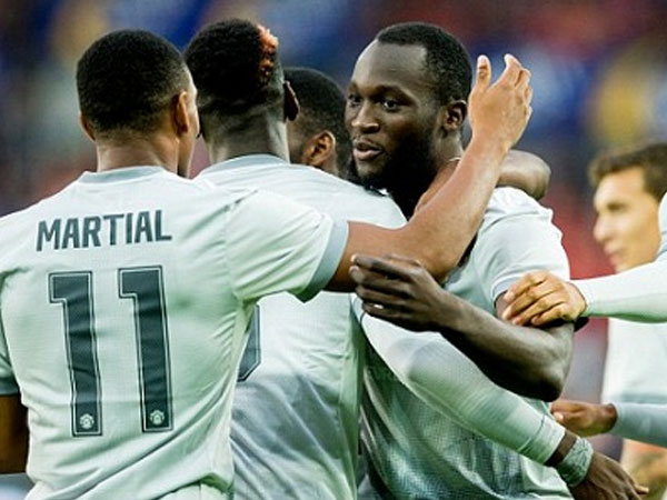 Lukaku lập công, Man Utd thắng đậm trận giao hữu thứ sáu