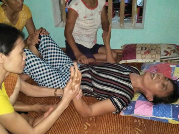 Nỗi đau của người mẹ có con trai đi du học chết ở Nhật Bản không có tiền đưa về an táng