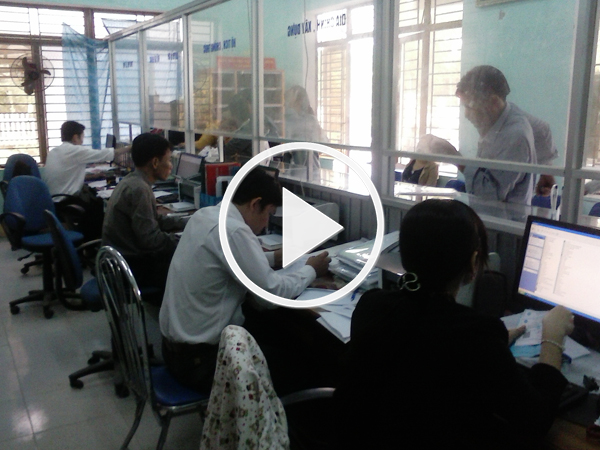 Video Làm gì khi cán bộ nói sếp đi vắng?