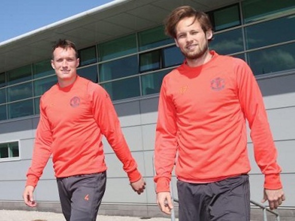 Sao Man Utd bị phạt vì phạm luật chống doping của UEFA