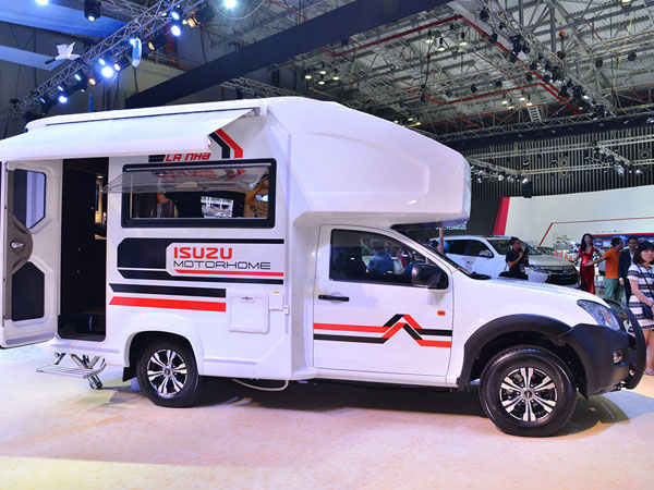 Isuzu MotorHome - "ngôi nhà di động" lạ lẫm tại Việt Nam