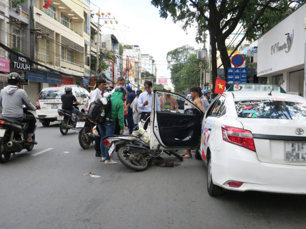 Lời cảnh báo từ những cái chết tức tưởi sau cánh cửa xe