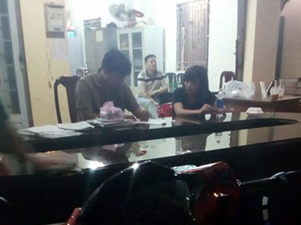 Nhóm đàn ông Hàn Quốc tuyển vợ trong khách sạn ở Sài Gòn