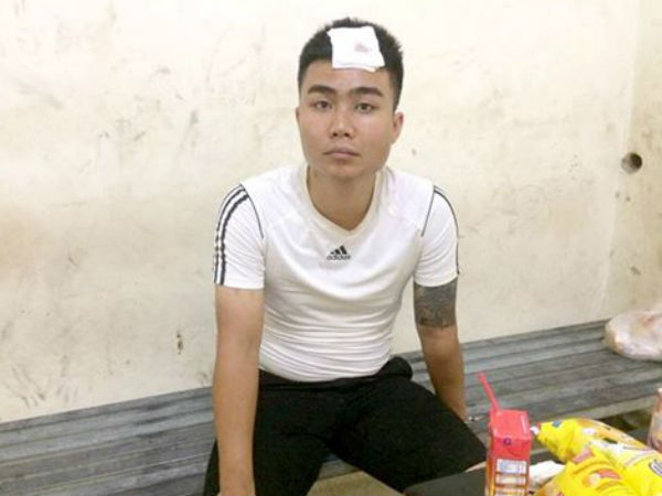 Lộ diện thanh niên “hổ báo” dùng gậy đánh golf đánh CSGT