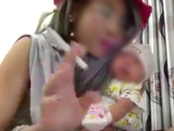 Luật sư: Bella có hành vi xâm hại trẻ em, có thể bị tước quyền nuôi con