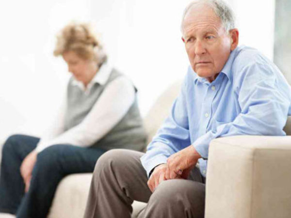 Yêu nữ giúp việc say đắm, cụ ông 80 tuổi đệ đơn ra tòa đòi ly hôn vợ