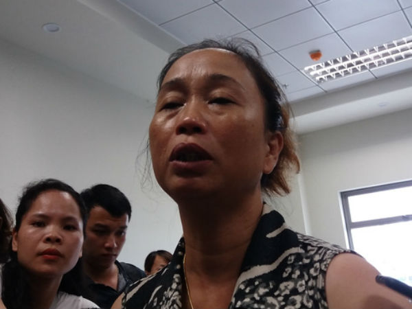 Bà nội bé trai bị bạo hành: Không chắc chắn đó là cháu nội của mình
