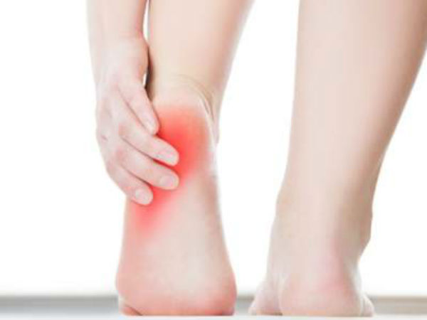 Bàn chân tiết lộ điều gì về sức khỏe?