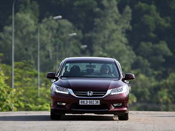 Honda triệu hồi Accord tại Việt Nam
