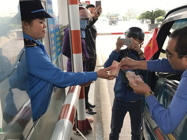 Chính phủ yêu cầu giải quyết bất cập tại các trạm BOT