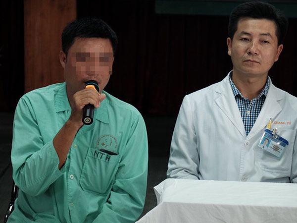 Hi hữu: Một người đàn ông tự nuốt một phần hàm răng giả của mình suốt hai năm mà không biết