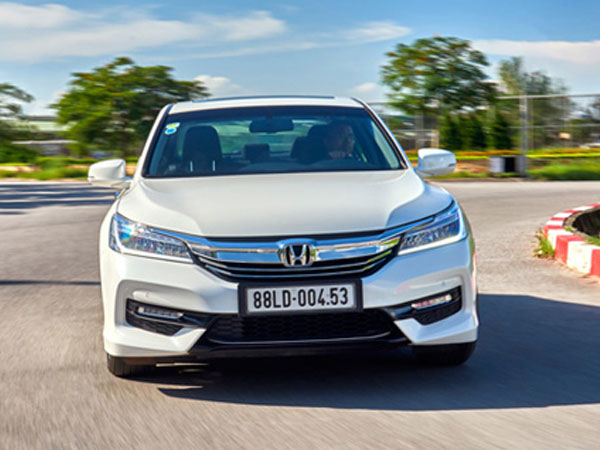 Honda Việt Nam triệu hồi hơn 300 xe Accord vì lỗi ắc-quy