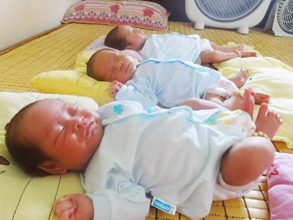 Mẹ nghèo Hải Phòng kể về ca mang thai 3 tự nhiên hiếm gặp, khiến bác sĩ đau đầu mỗi lần siêu âm