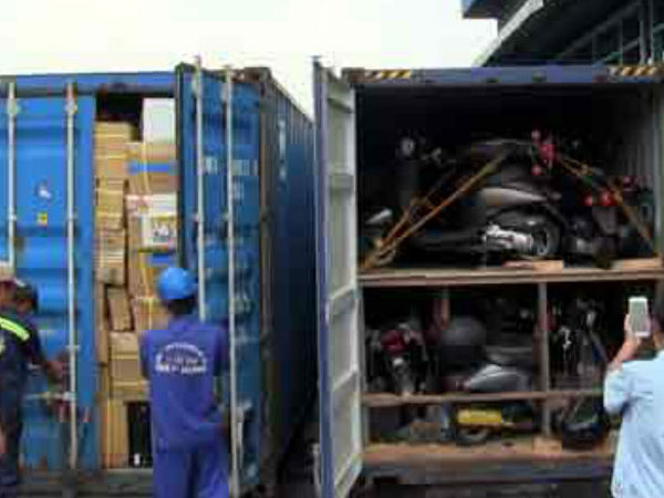 Vụ 213 container bốc hơi: Lộ diện "chiêu" buôn lậu cực khủng