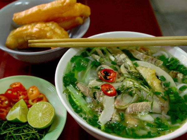 Các quán ăn nổi tiếng sắp bị ngành thuế “sờ gáy”