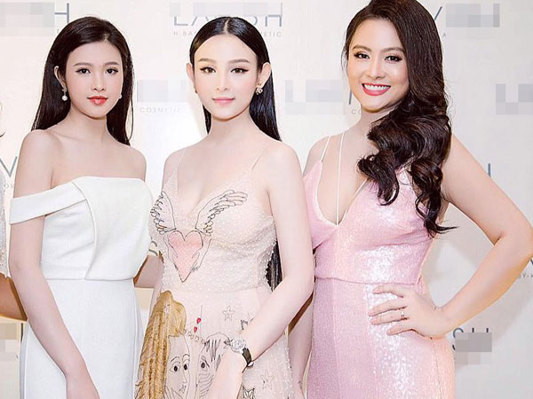 Chuyện nhà sao: Mảng tối phía sau thành công hay tình thân đắng chát khi thành người showbiz?