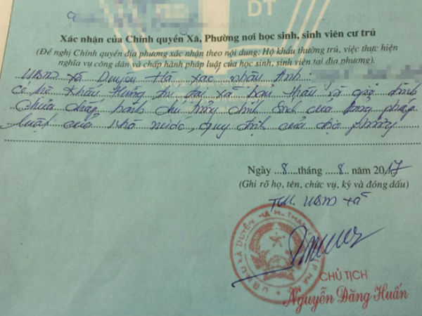 Ngay giữa Hà Nội, lại thêm vụ lãnh đạo xã phê bình cả nhà khi xác nhận lý lịch nhập học