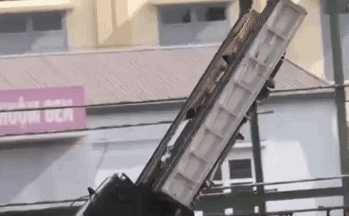 Việt Nam tự chủ hiện đại hóa tên lửa phòng không tự hành tầm thấp