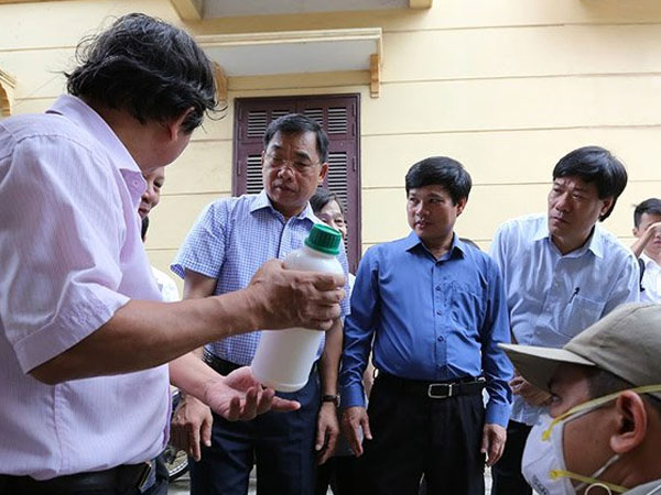 Hà Nội sẽ cưỡng chế nhà hoang, phun thuốc diệt muỗi