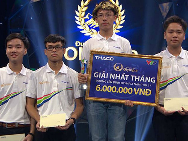 Nam sinh khiến nhiều khán giả bật khóc trong cuộc thi tháng Olympia