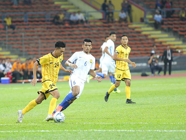 Chủ nhà U22 Malaysia “toát mồ hôi hột” vượt qua Brunei