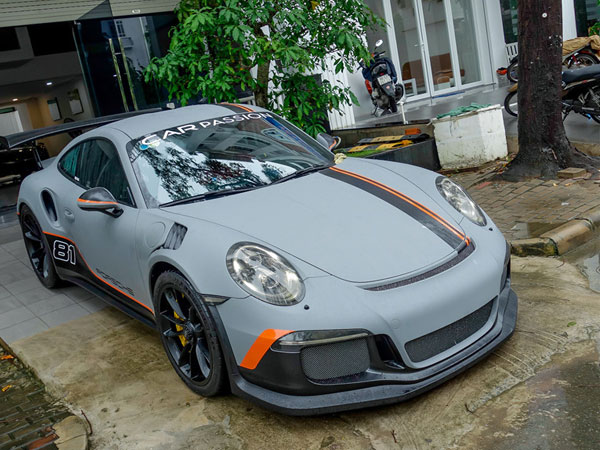 Quốc Cường Gia Lai độ Porsche 911 GT3 gợi nhớ Car Passion